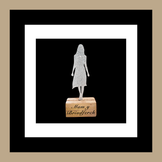 Elegant Personalised Wedding Table Name & Reservation Keepsakes